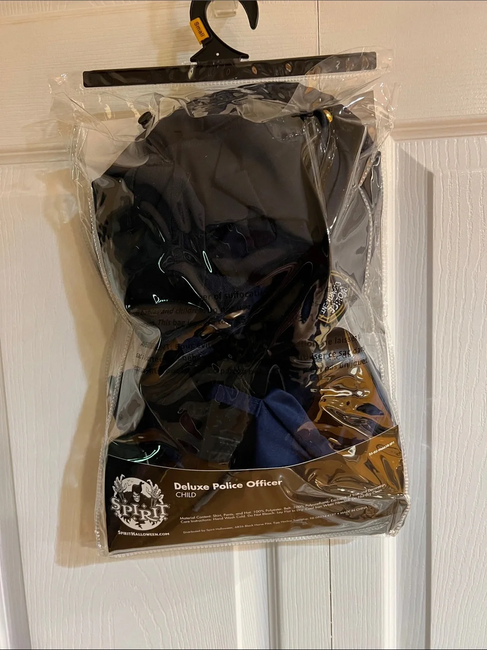 Spirit Deluxe kids Police Officer Costume - Navy Blue and Black